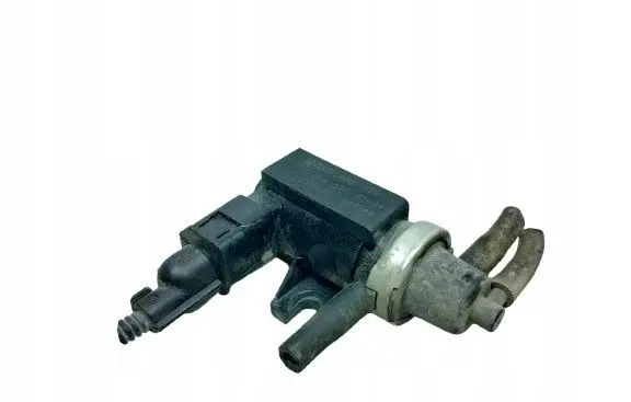 Volkswagen Touareg I Turbo solenoid valve 1J0906627