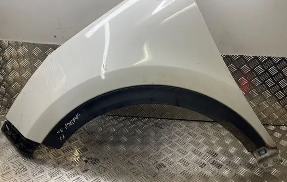KIA Sportage Fender