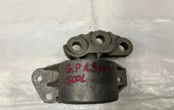 Alfa Romeo Mito Engine mounting bracket 55703651