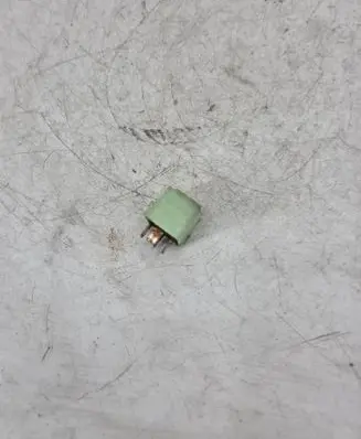 BMW 5 E34 Other relay C23134B593222 8366600 6136