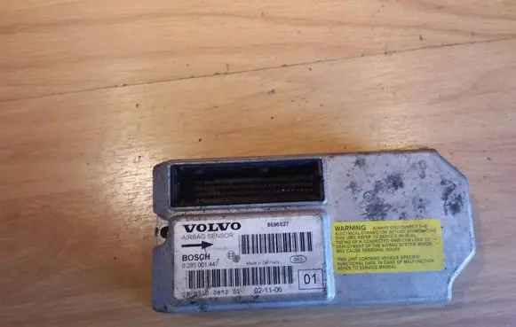 Volvo XC90 Airbag control unit/module 0285001447 8696027