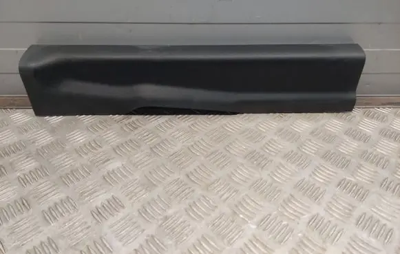 Ford Mustang VI Front sill trim cover FR3B6313200AEW