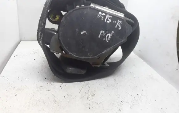 Mercedes-Benz A W168 Front seatbelt 1698608485