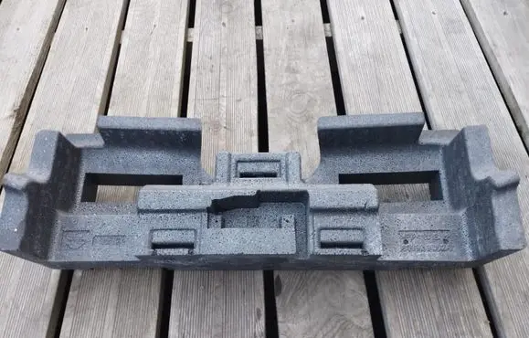 Nissan Note (E11) Rear bumper foam support bar 850909U02A