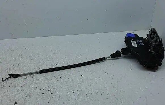Volkswagen Phaeton Front door lock 3D01837016AD