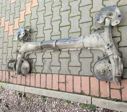 Renault Kangoo III Rear axle beam 