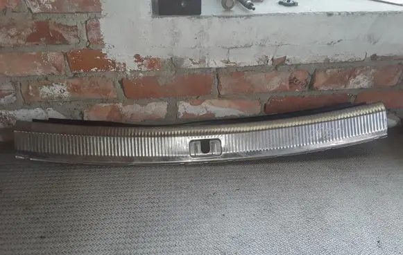 Audi A6 S6 C6 4F Trunk/boot sill cover protection 4F9864483