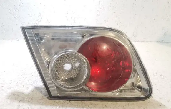 Mazda 6 Tailgate rear/tail lights 22661971