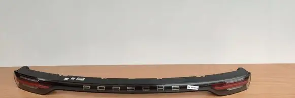 Porsche Cayenne (9Y0 9Y3) Tailgate rear/tail lights 9Y0945081F 20640001 T9Y0081