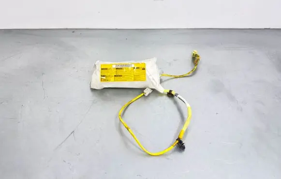 Toyota Land Cruiser (J120) Seat airbag GA33200370