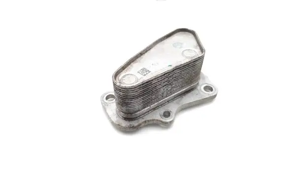 Opel Insignia B Engine oil radiator 12678774 1E007137