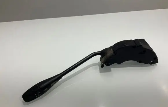Mercedes-Benz E W211 Cruise control stalk A0085452524 0085452524