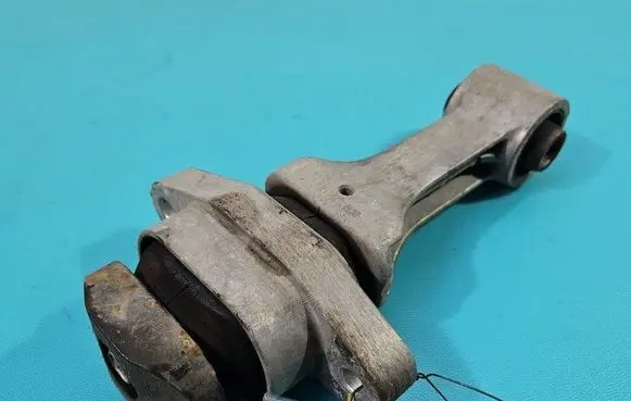 KIA Niro Gearbox mounting bracket IMPRK1465230