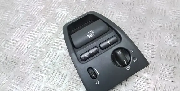Volvo XC90 Light switch 30739318