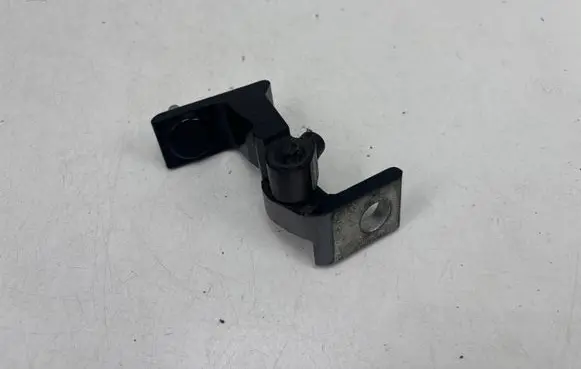 Audi A4 S4 B9 Front door upper hinge 8X4833408A