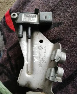 Skoda Fabia Mk2 (5J) Exhaust gas pressure sensor 076906051b 6Q0131649A