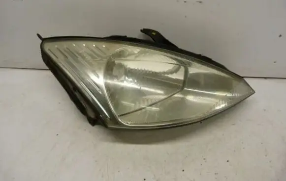 Ford Focus Headlight/headlamp