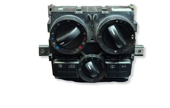 Mercedes-Benz Vito Viano W639 Climate control unit A6399060100 C9316005 5HB00851217