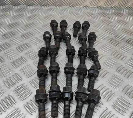 Porsche Cayenne (9Y0 9Y3) Nuts/bolts WHT004676A