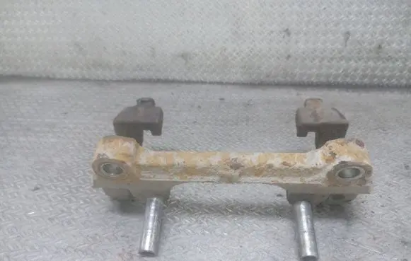 Renault Laguna II Front Brake Caliper Pad/Carrier 
