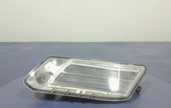 Volvo XC60 Front fog light 89052027Y