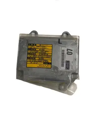 Toyota Land Cruiser (J120) Airbag control unit/module 8917060120