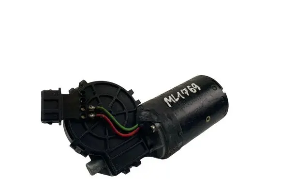 Peugeot 206 Wiper motor 0390241360