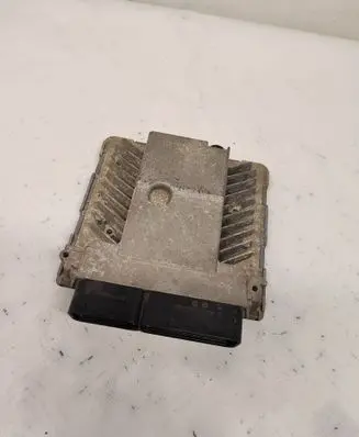 Volkswagen Touran I Engine control unit/module 03G906018EH