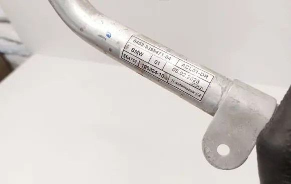 BMW 3 G20 G21 Air conditioning (A/C) pipe/hose 9395471 19032410