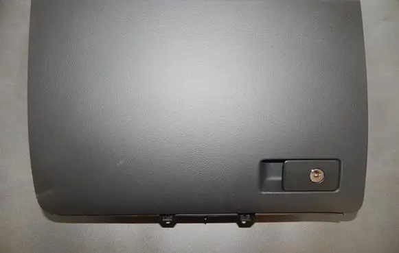 Volkswagen PASSAT B7 Glove box set 