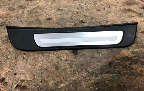 Audi A5 Sportback 8TA Rear sill trim cover 8T8853376