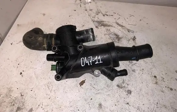 Volvo S40, V40 Thermostat housing 9656182980
