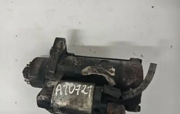 Nissan Almera Tino Starter motor 23300WD001 M008T71371