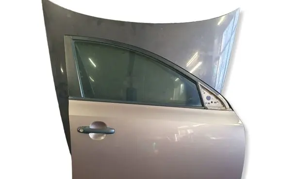 KIA Ceed Front door 