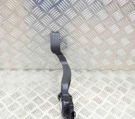 Peugeot 2008 I Accelerator throttle pedal 86ES03 6PV009949