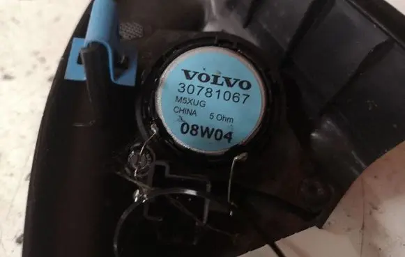 Volvo XC60 Front door high frequency speaker 30781067 08W04