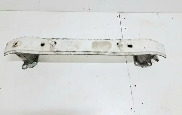 Volvo V50 Front bumper cross member 