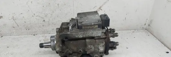 Audi A6 S6 C5 4B Fuel injection high pressure pump 059130106B 0470506006