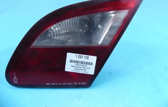 Chrysler Sebring (JS) Rear/tail lights 04389492 IMPRK1237170