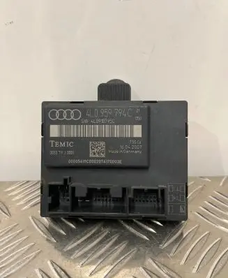 Audi Q7 4L Door control unit/module 4L0959794C 4L0910795C