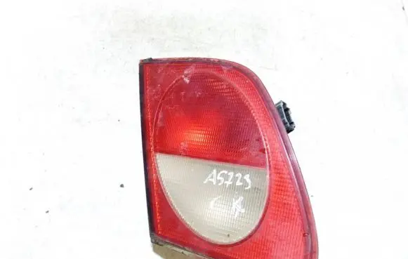 Mercedes-Benz E W210 Tailgate rear/tail lights a2108200964