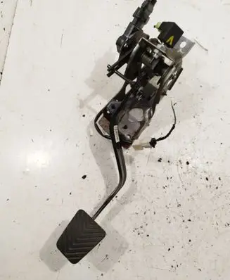 Clutch pedal