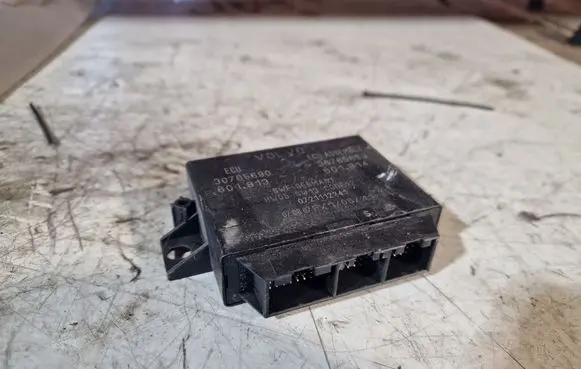 Volvo XC90 Parking PDC control unit/module 30765690