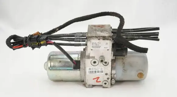 Volkswagen Eos Convertible roof hydraulic pump 1Q0871789E