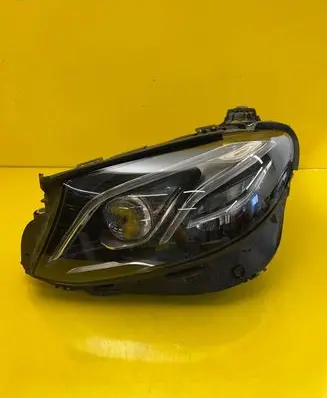 Mercedes-Benz E W213 Headlight/headlamp A2139067506