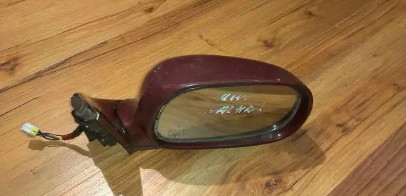 Mitsubishi Galant Front door electric wing mirror e201843