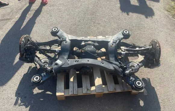Mercedes-Benz GLE (W166 - C292) Rear axle beam with reductor 