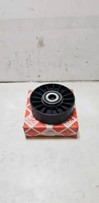 Audi A8 S8 D2 4D Alternator belt tensioner pulley 077903341 04130 F220290