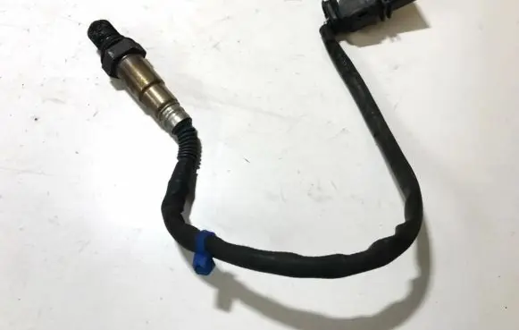 BMW 5 E60 E61 Lambda probe sensor 0281004019 7791592-01