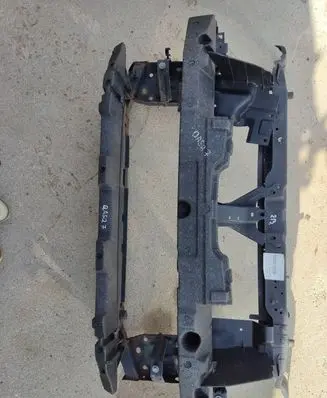 Nissan Qashqai Radiator support slam panel 0702190132
